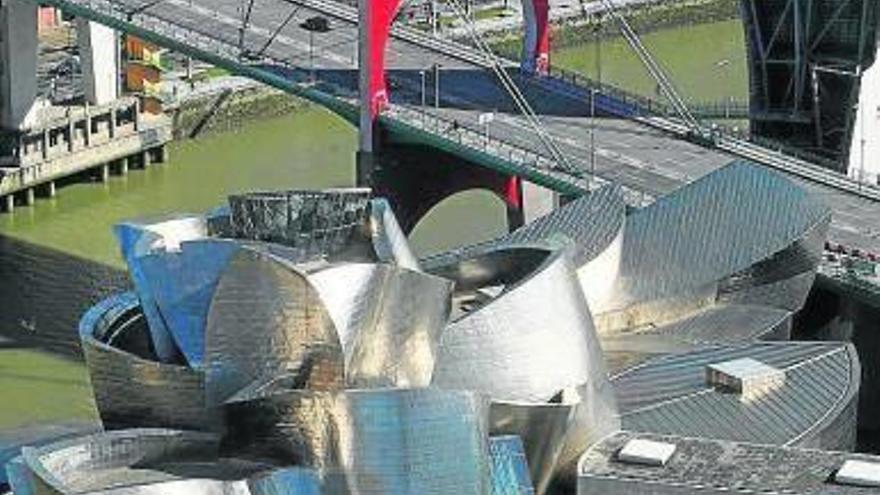 Urkullu pedirá más autonomía de gestión para el Guggenheim