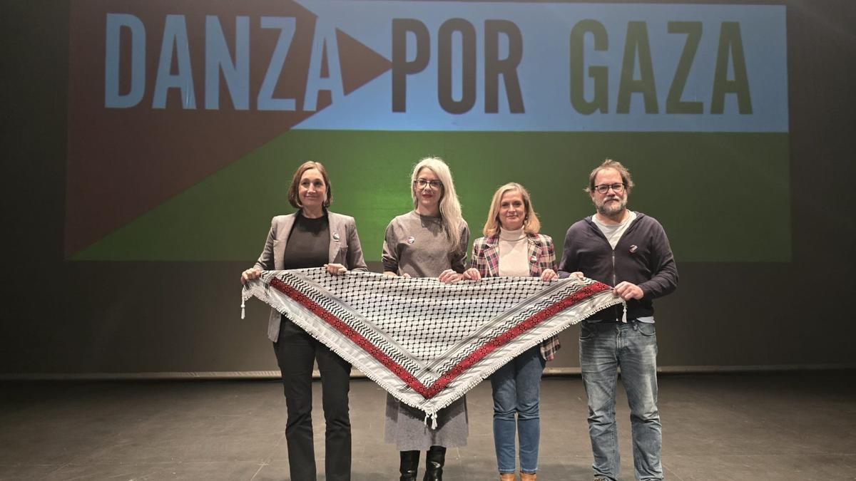 DanZA por GaZA gala solidarioaren aurkezpena.