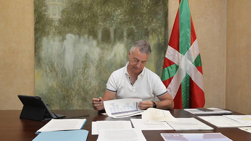 Urkullu centra su agenda en el modelo de Estado y la migración