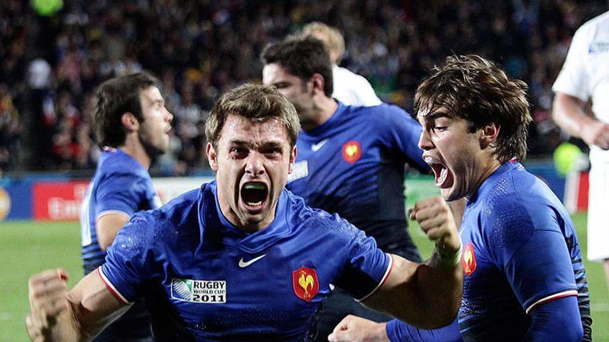 Vincent Clerc celebra un ensayo de Francia.
