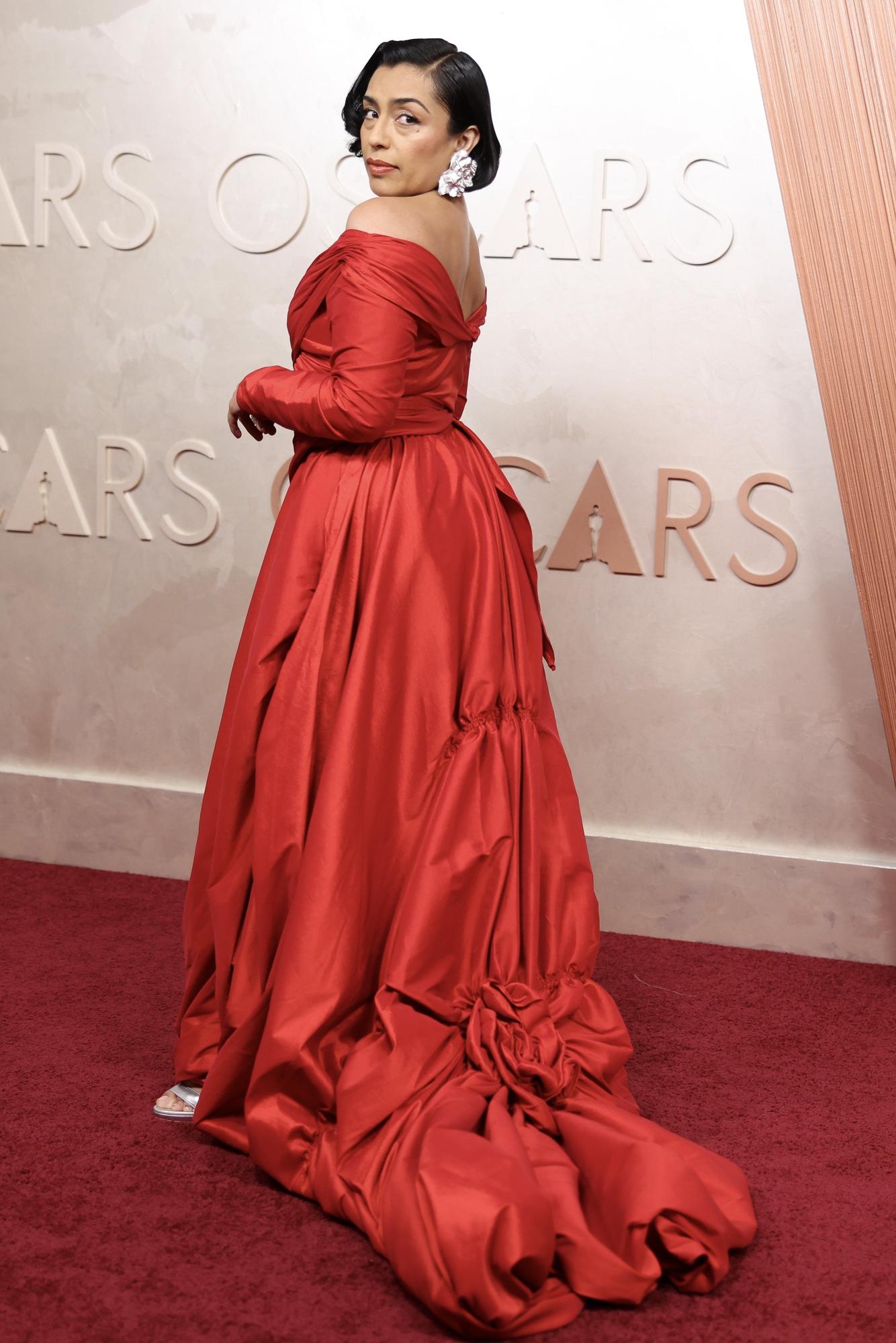 Los mejores y peores looks de la alfombra roja de los Premios Oscar, en imágenes