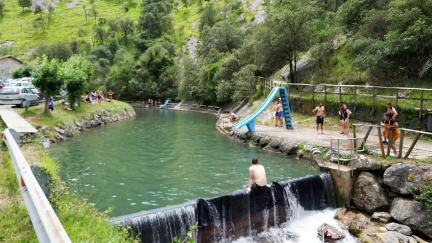 Betelu regula el acceso a los baños de Goikola para frenar la masificación