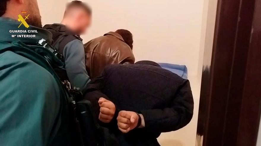 Detenida una pareja por robar a personas mayores con el método del &#039;abrazo cariñoso&#039; en Navarra, La Rioja y Cantabria