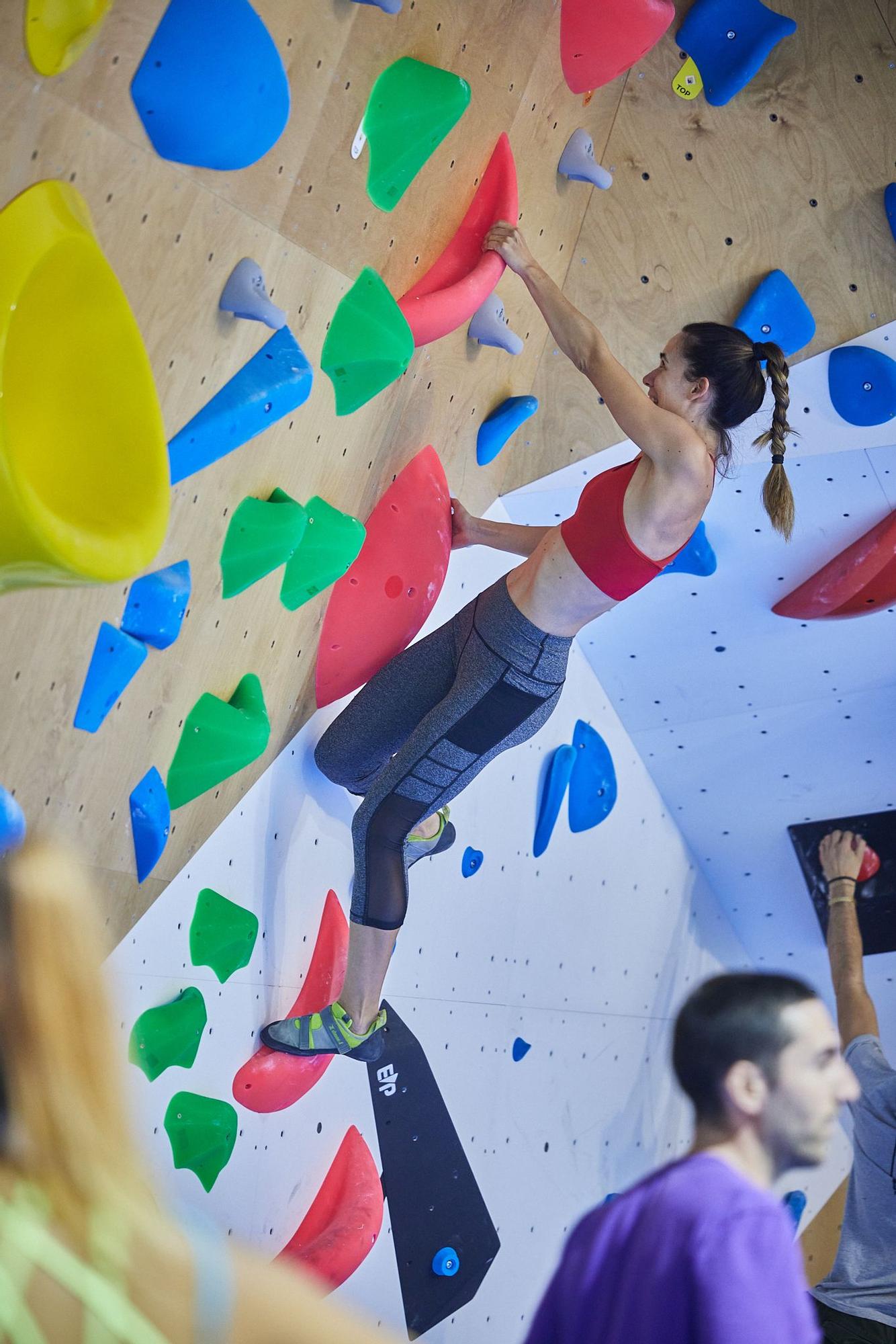 En imágenes: el centro de escalada Climbat Barakaldo de Megapark renueva su certificación de calidad ISO 9001: 2015.