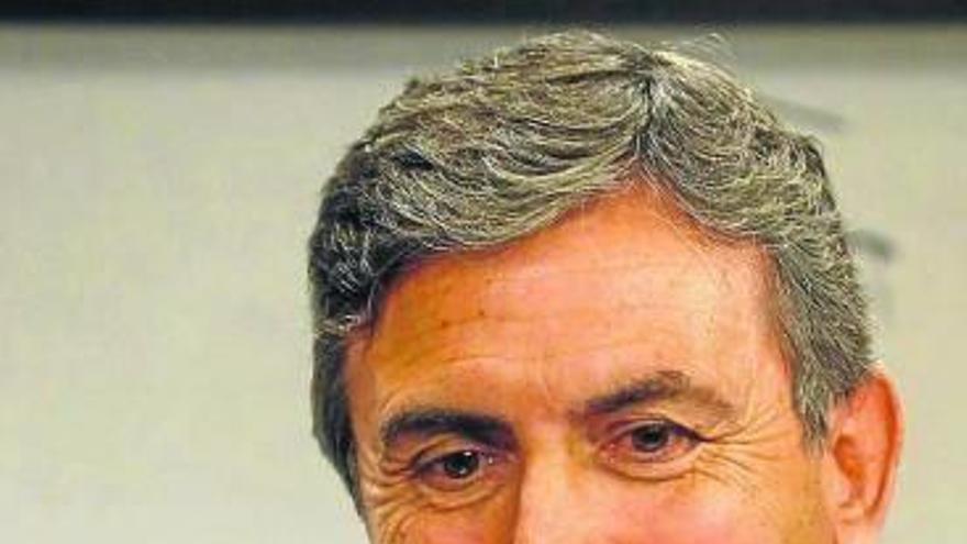 El PSOE acusa a Rajoy de “esconder” en el presupuesto  la privatización de pensiones