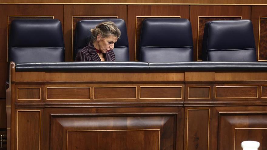 Espantada en el Congreso: a las ausencias de siete ministros se suma la imagen de Yolanda Díaz sola en la bancada