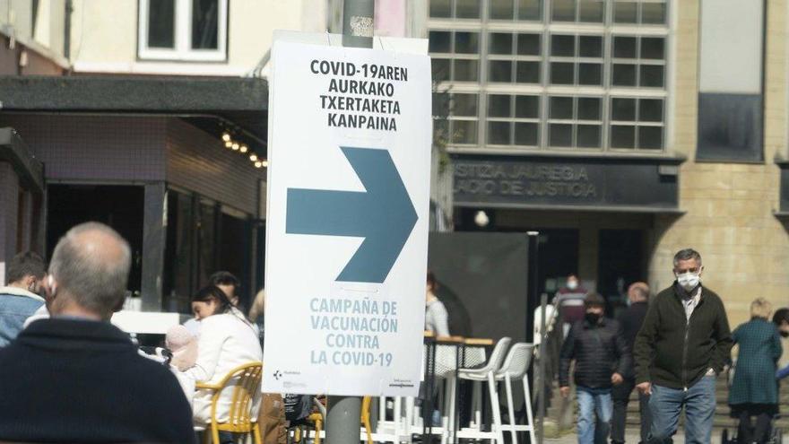 Tres detenidos por intentar robar los ordenadores del vacunódromo de Tolosa