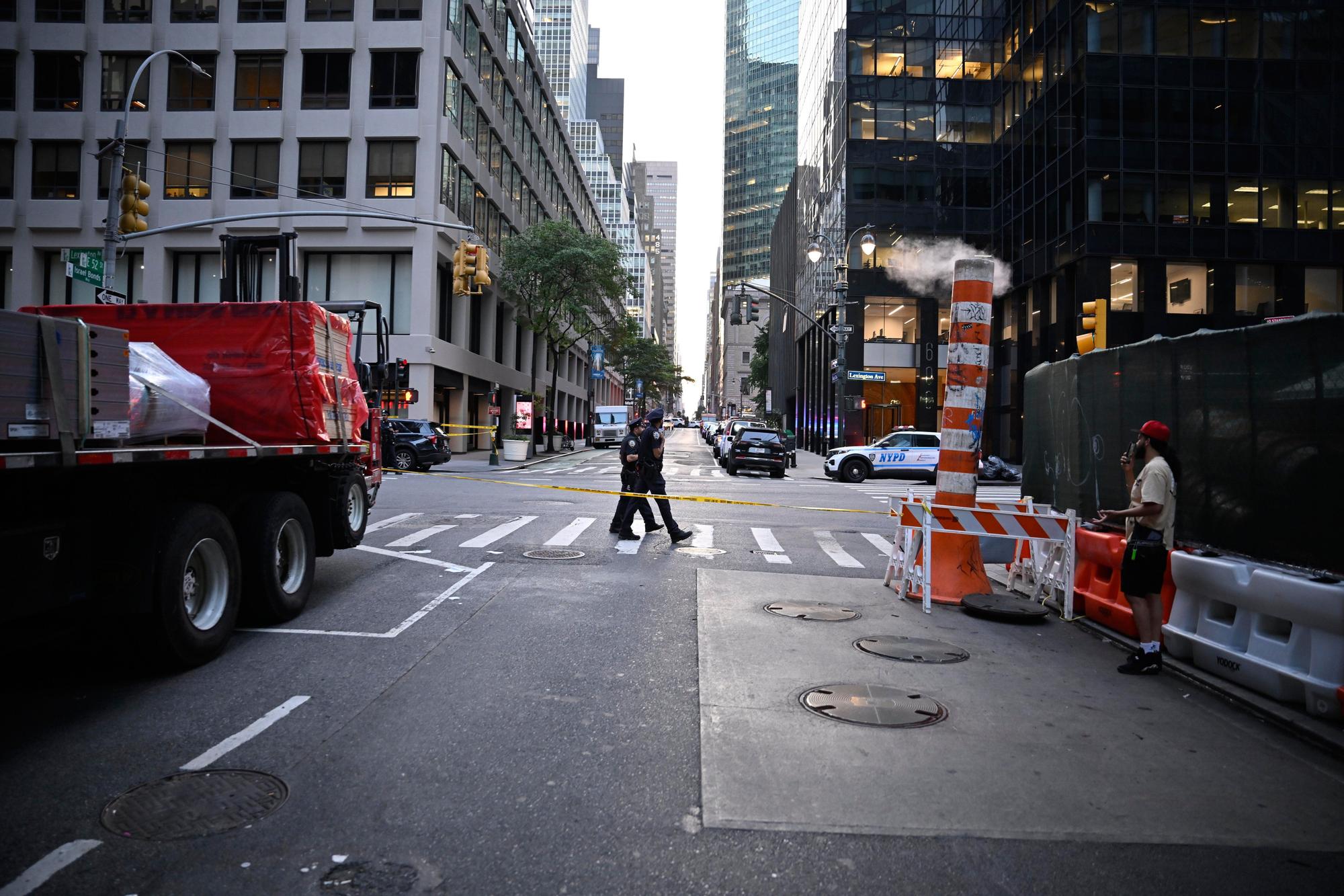 El dispositivo policial desplegado en Nueva York durante la alerta por el tiroteo.