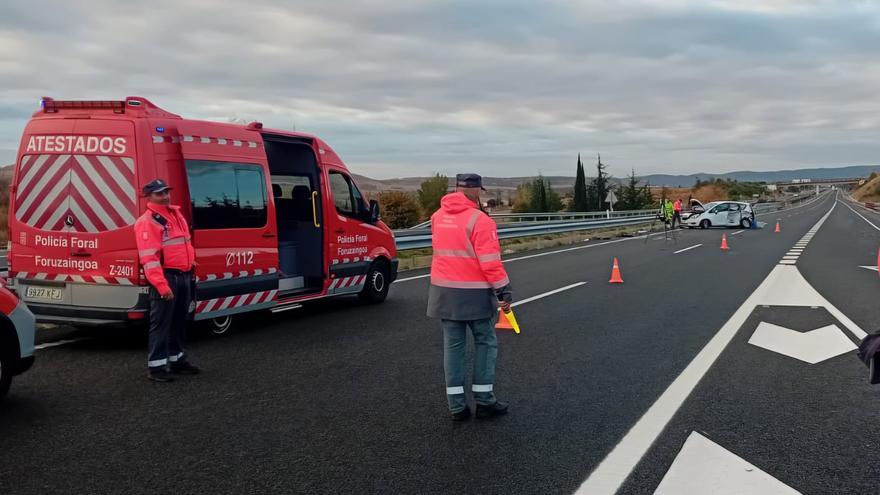 Dos mujeres heridas en un choque por alcance en la Autovía del Camino a la altura de Obanos