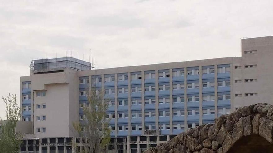 El calor no da tregua en el sur: dos hombres mueren por las altas temperaturas en Cáceres y Córdoba