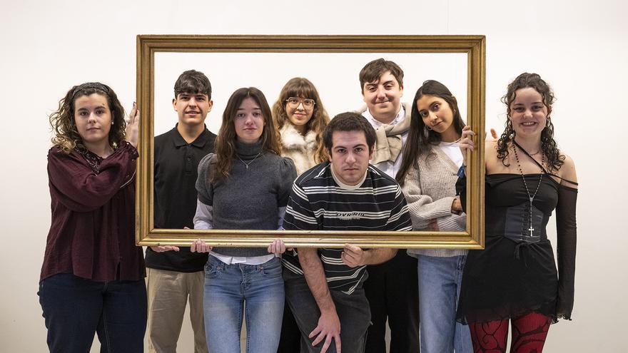 El Grupo de Teatro de la UPNA estrenará 'Pequeños episodios de fascismo cotidiano' el 18 de abril