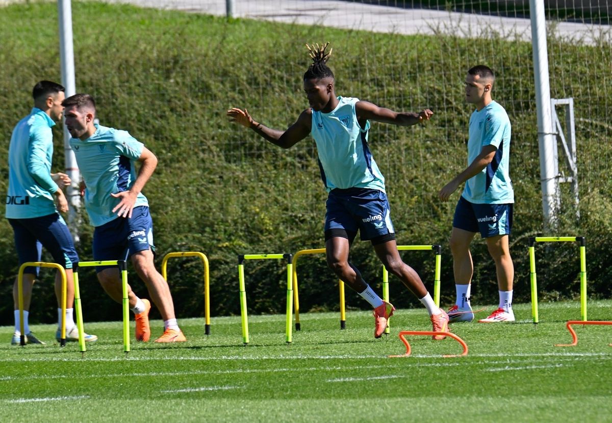 Entrenamiento del Athletic tras el partido ante el Borussia
