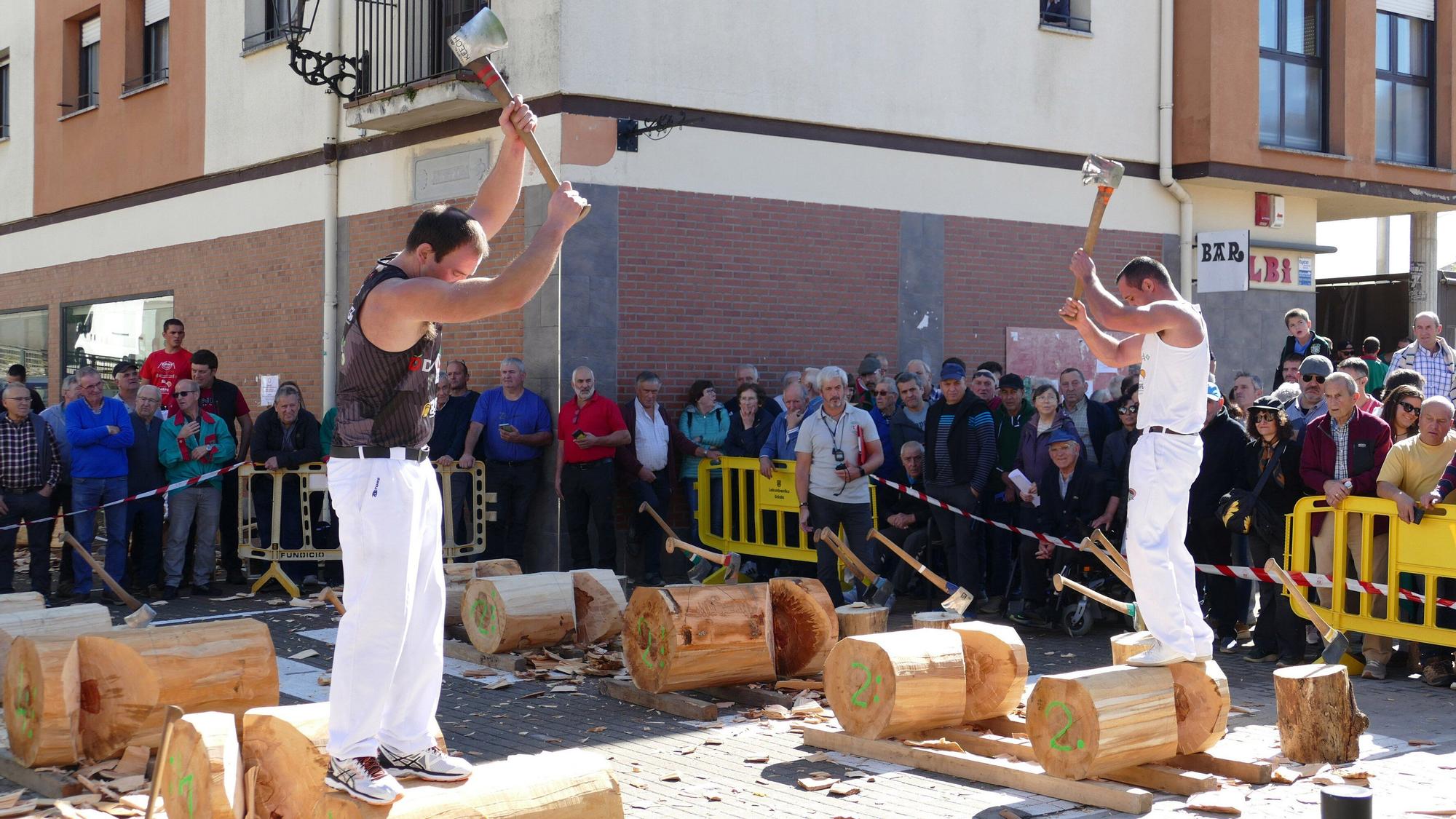Fotos del Campeonato Navarro de Aizkora en Lekunberri