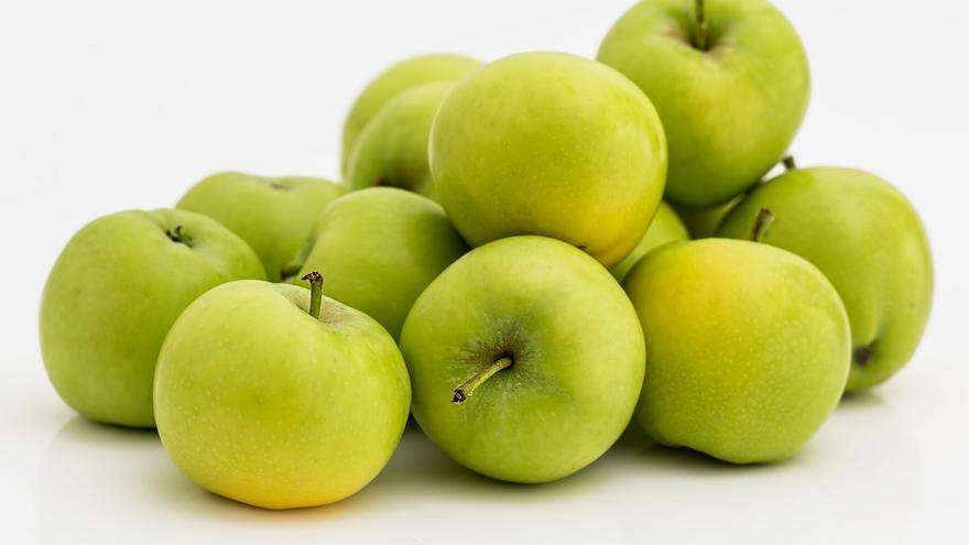Siete alimentos que cuidan la salud bucodental