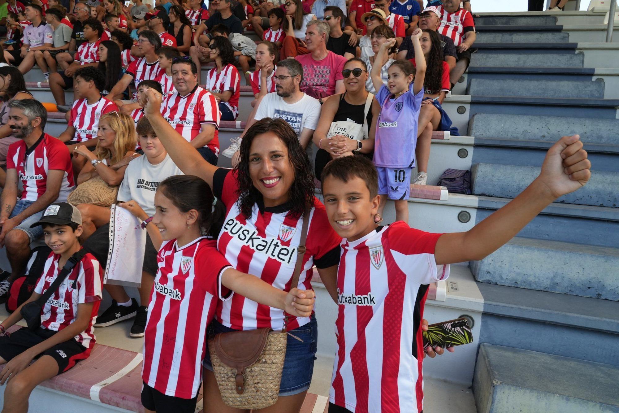 2.500 seguidores arropan al Athletic en Lezama