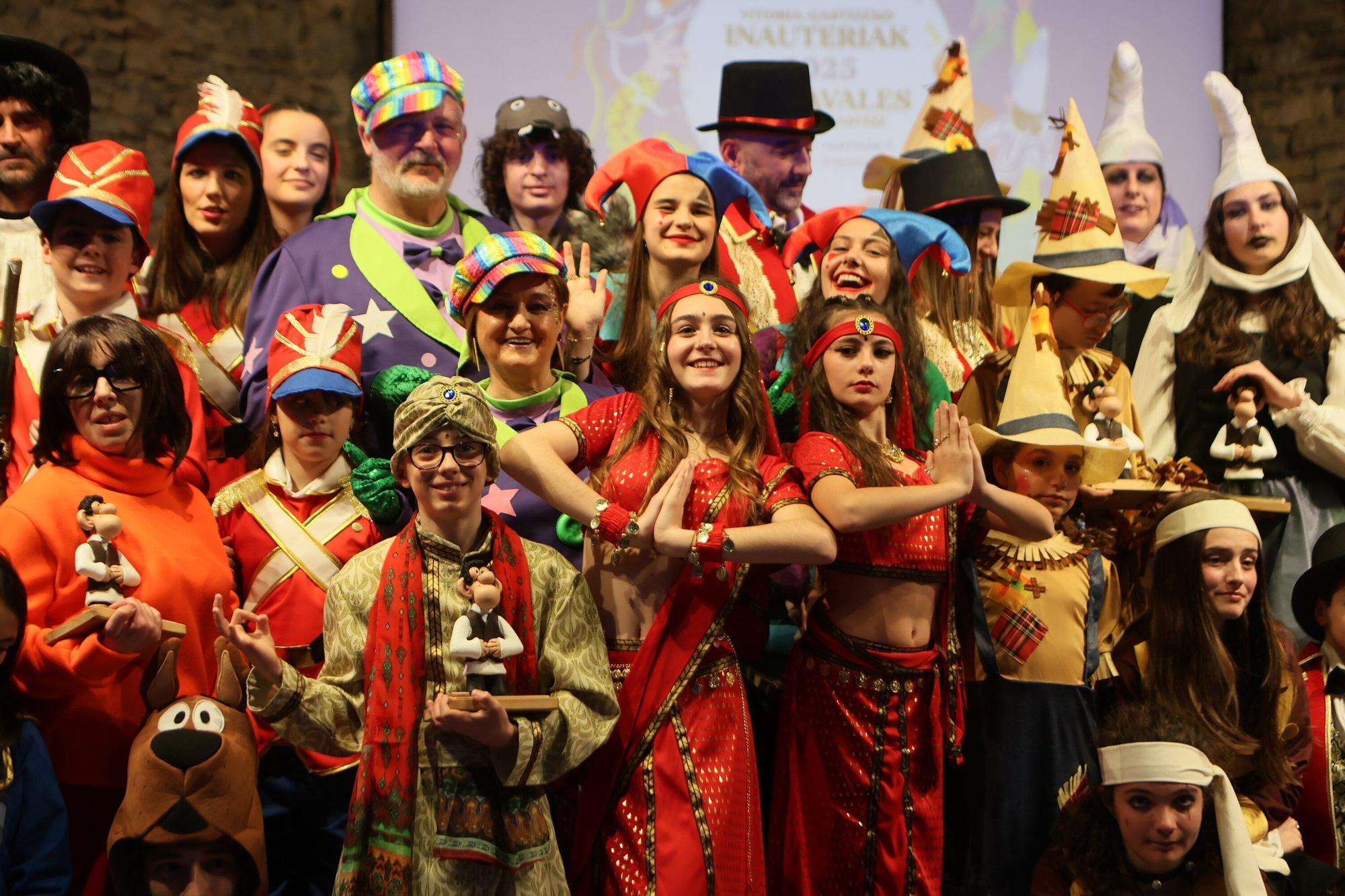 En imágenes: Presentación de Carnaval de las comparsas en el Palacio Villa Suso