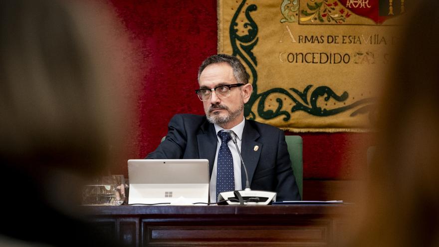 Admitida la querella contra el alcalde de Móstoles por acoso sexual y laboral