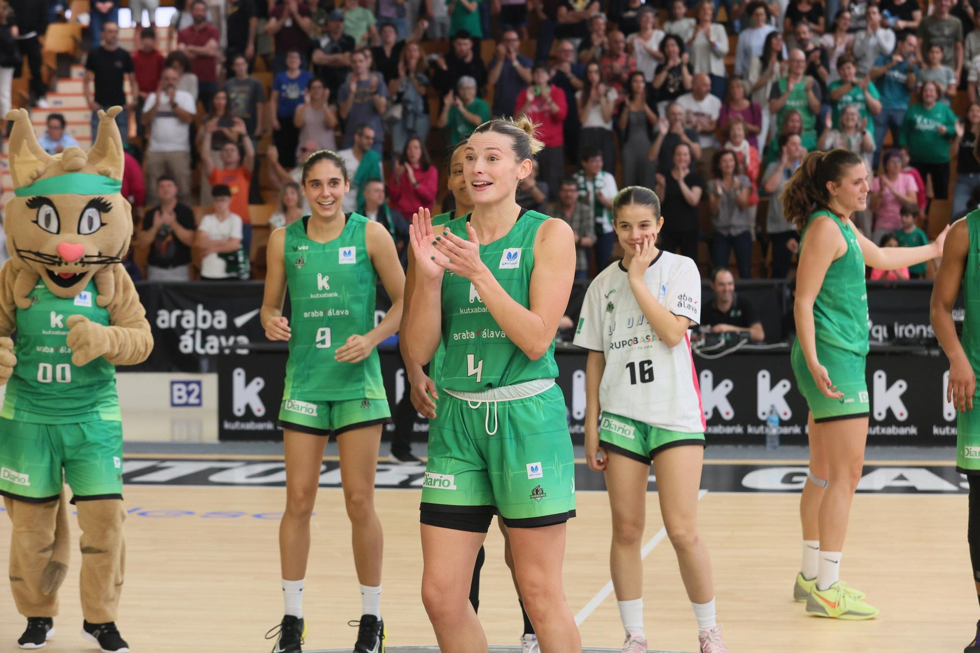 En imágenes: El Araski impone su ley en el derbi vasco (58-55)