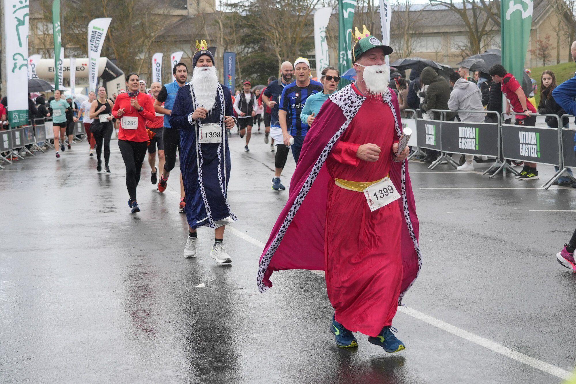 FOTOS La San Silvestre de Vitoria