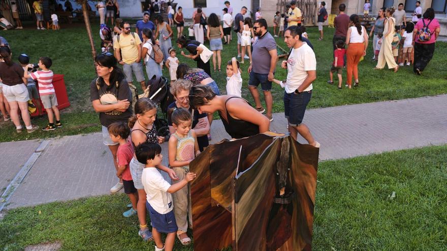 Las actividades de tarde en el patio del palacio de Ezpeleta en juego se despiden esta semana