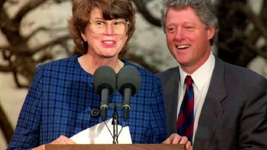 Janet Reno, junto a Bill Clinton, en 2003