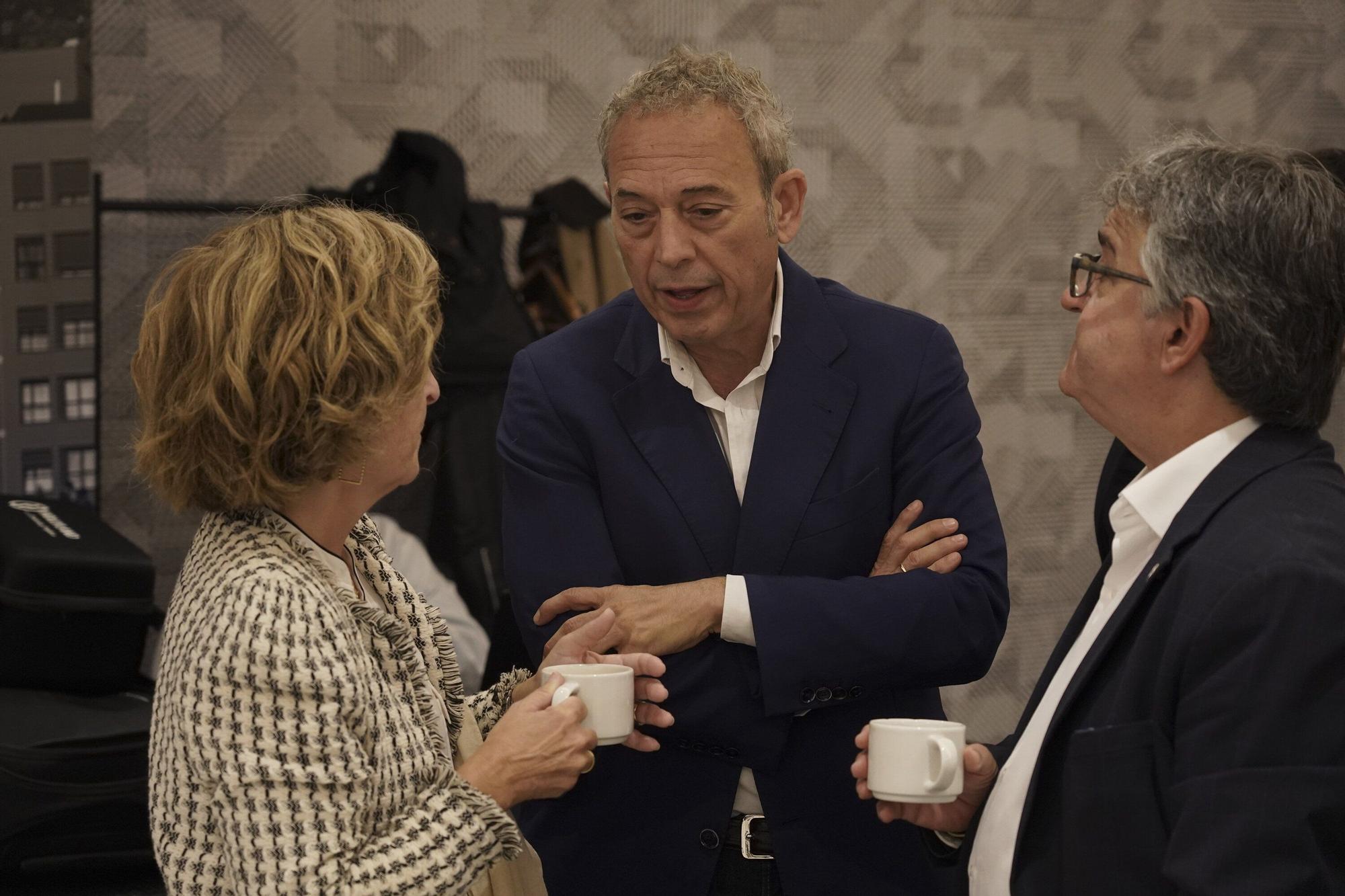 Todas las imágenes del "Encuentro Deia: Rehabilitación y vivienda"