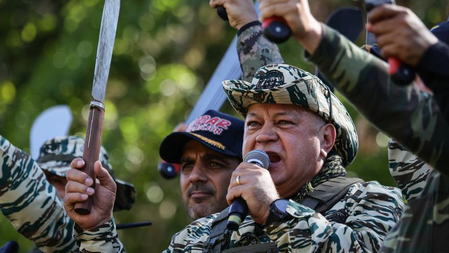 Diosdado Cabello, el rostro del ala militar que sostiene al Gobierno chavista
