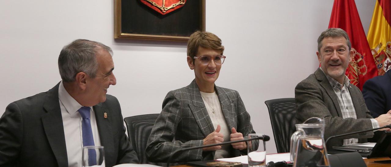 EN FOTOS | María Chivite comparece para explicar la situación de la modificación de las obras de los túneles de Belate