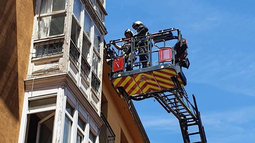 Vitoria-Gasteiz licita nuevo vestuario y equipamiento para Bomberos por más de 260.000 euros