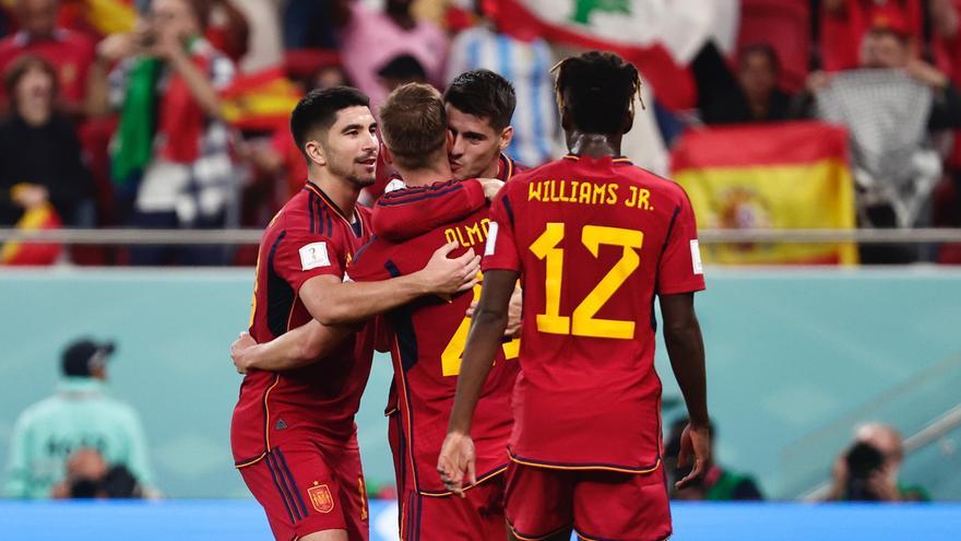 Borrachera de fútbol de España ante Costa Rica