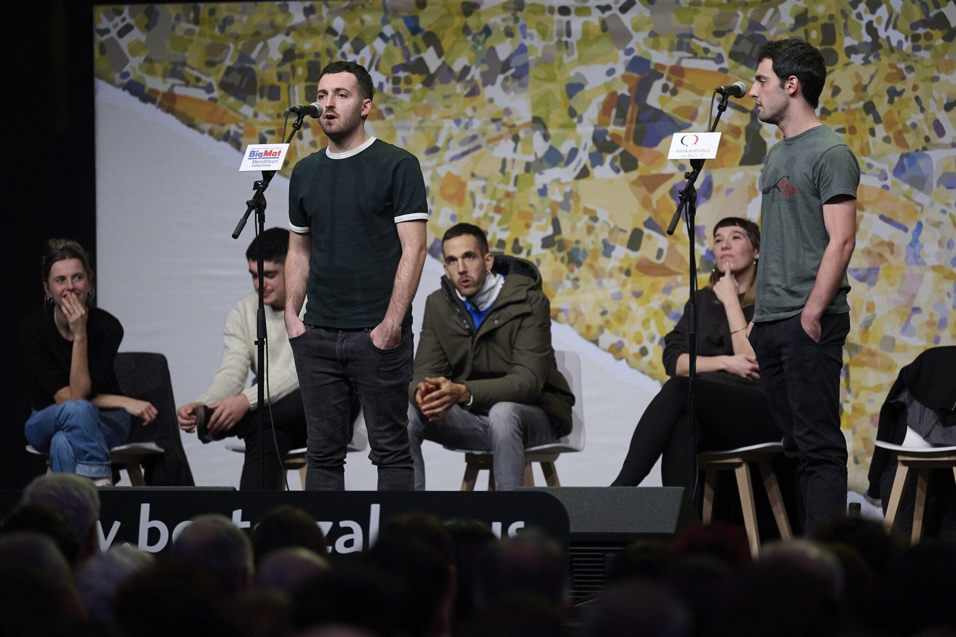 Navarra Arena, jendez lepo Nafarroako Bertsolari Txapelketa 2025-eko finalean