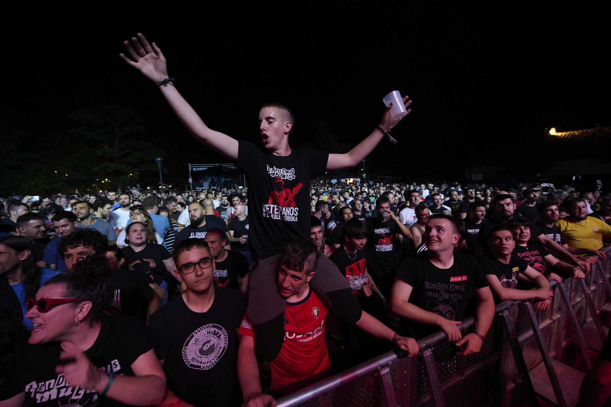 Fotos del primer día del Iruña Rock 2025