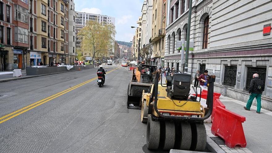 Vecinos de la calle Autonomía denuncian ruidos nocturnos por las obras