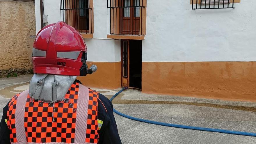 Una mujer trasladada tras un incendio de cocina en una vivienda de Villatuerta
