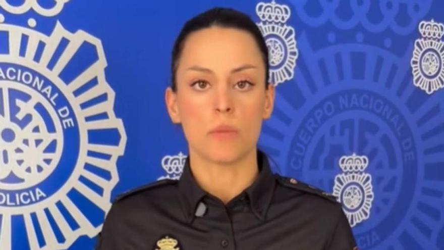 "Relay attack": la estafa con la que los ladrones se hacen con "los datos de tu tarjeta" de la que alerta la Policía Nacional