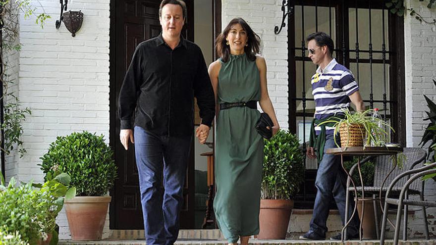 David Cameron y su mujer &#039;pasean&#039; por Granada