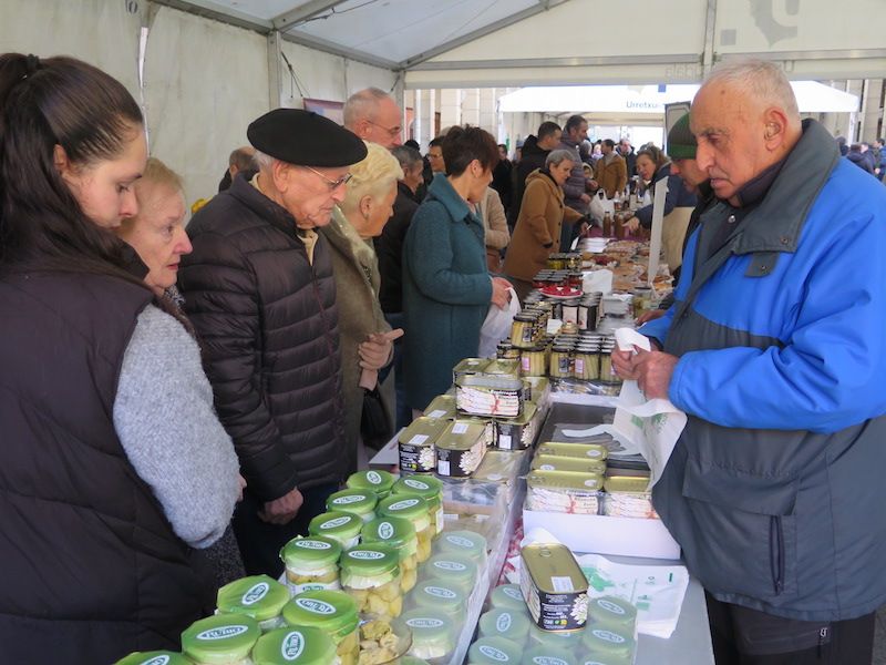 La feria de Santa Lucía, en imágenes