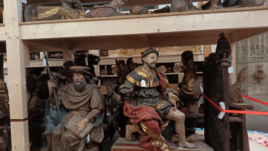 Operación salvamento para el retablo mayor de la parroquia de Bergara