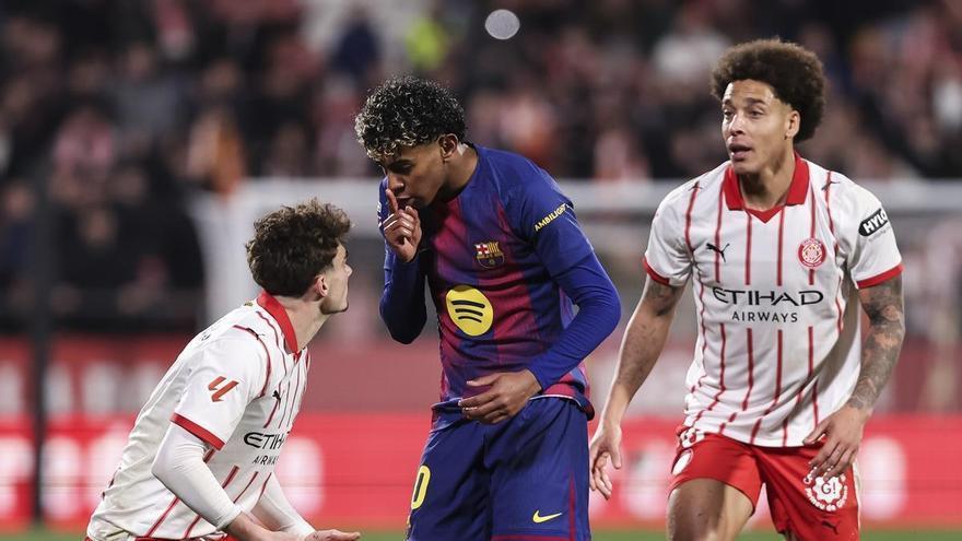 El Barça pierde el liderato en Montilivi