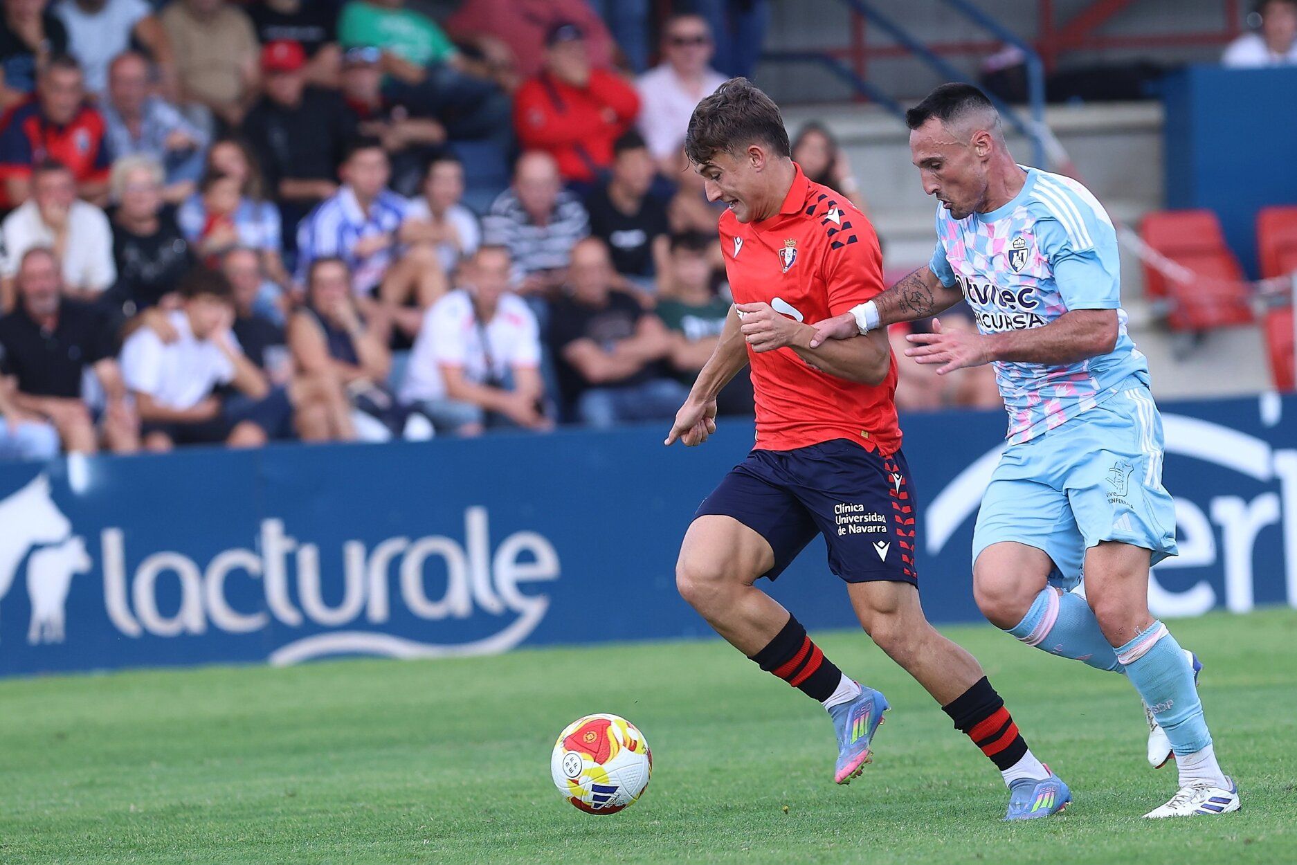 Fotos del partido entre Osasuna Promesas y Ponferradina