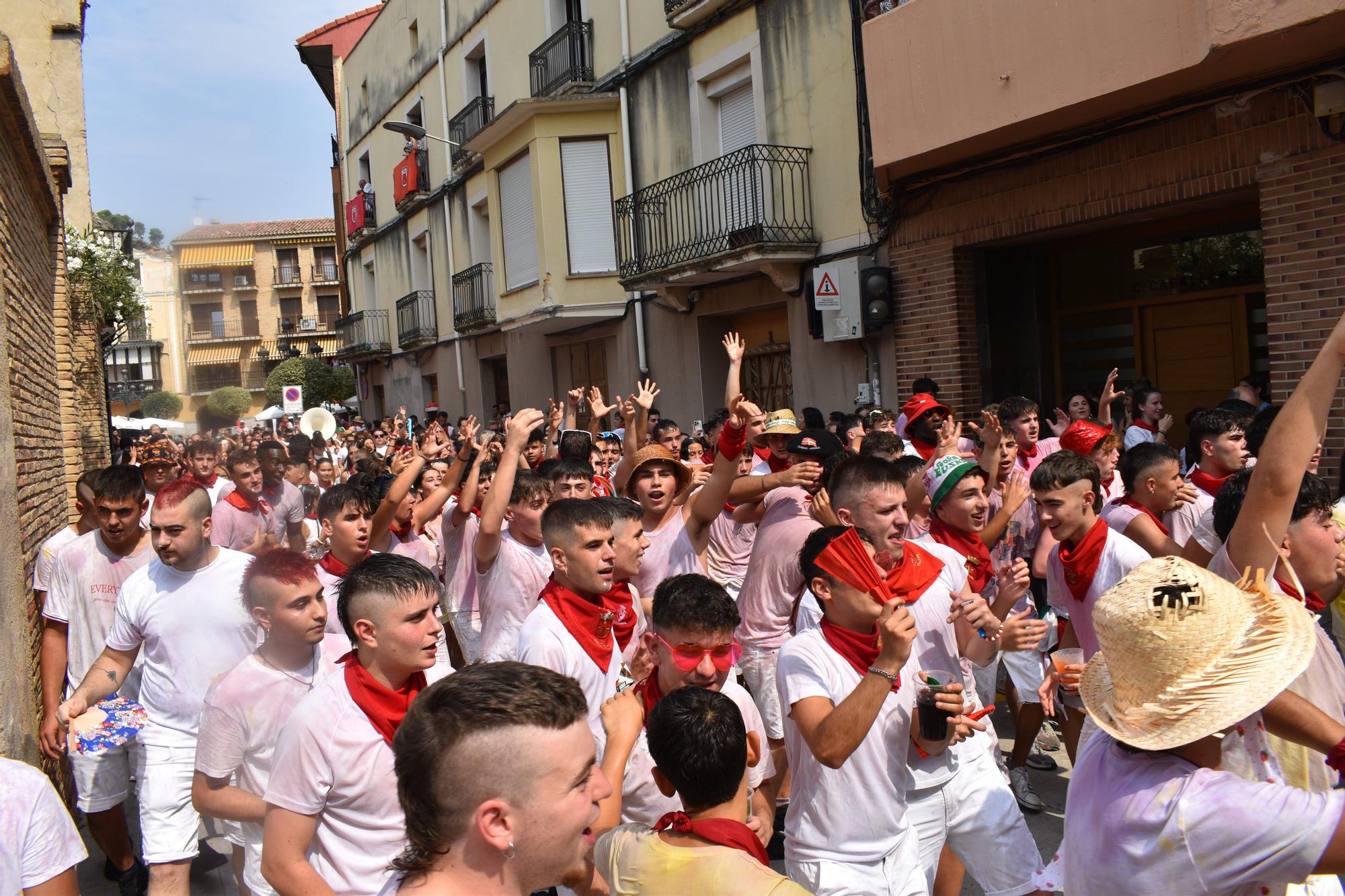 Fotos del chupinazo de las fiestas de Falces 2025