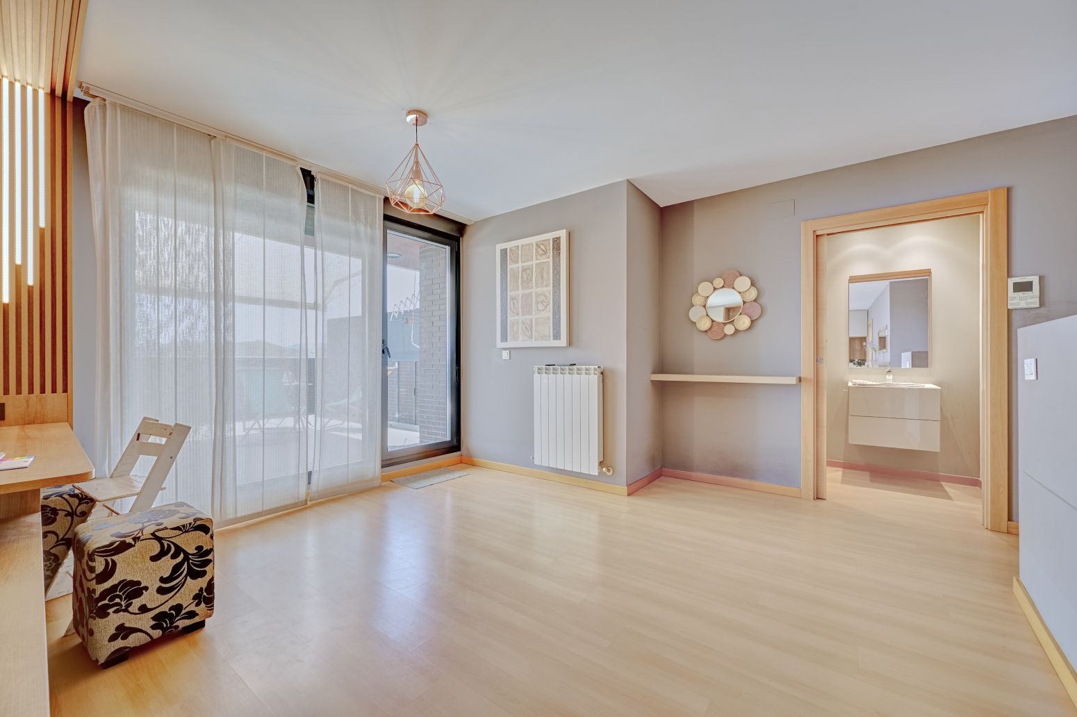 Ripagaina se supera: sale a la venta un espectacular ático-dúplex con terraza de 45 m² a un paso del centro de Pamplona