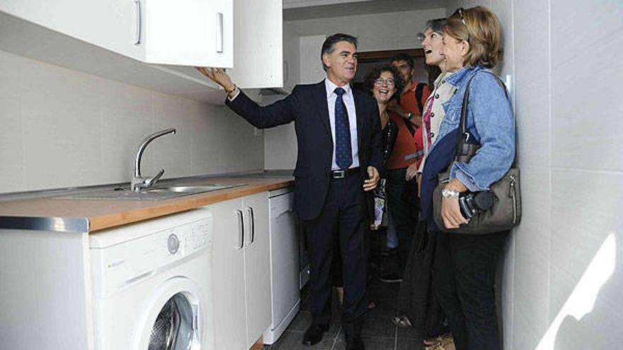 Viviendas Municipales renegocia el pago del alquiler con 120 familias sin recursos