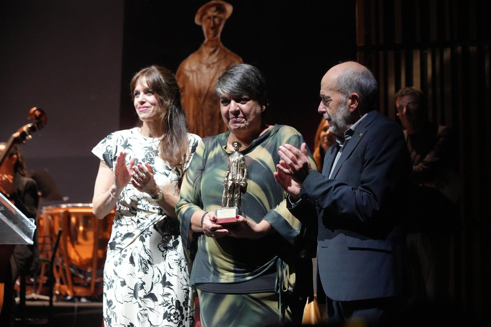 En imágenes: Un Celedón de Oro para Begoña Divar
