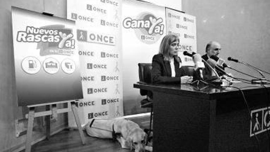 Matilde Gómez y Juan Carlos Andueza, en la presentación.