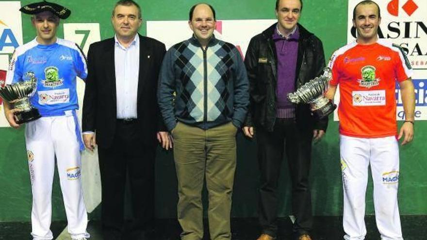 Lizaso se doctora ante Ezkurra