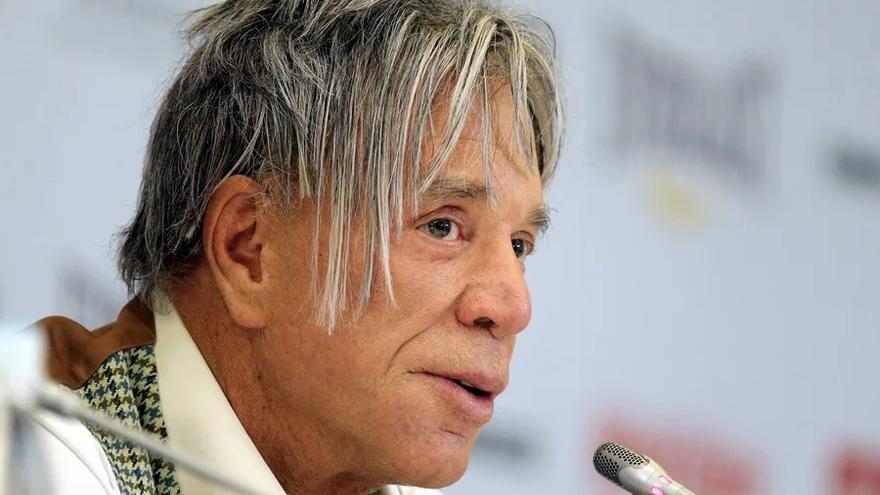 Mickey Rourke niega haber creado una campaña para recaudar fondos y no ser desahuciado