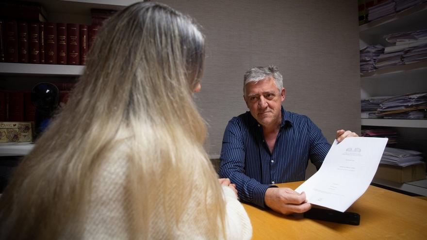 El letrado de las víctimas de la violación en Pamplona: "La sentencia de Estrasburgo es demoledora para el estamento policial y judicial"