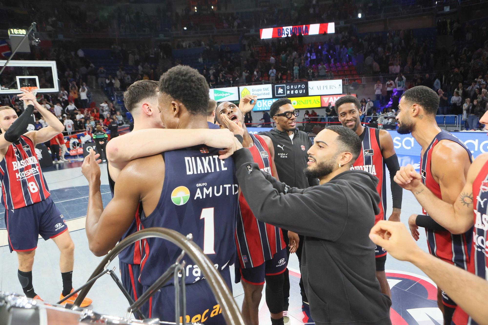 Todas las imágenes del Baskonia - La Laguna Tenerife (89-79)
