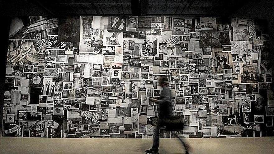Mural de la muestra Hot Iron Marginalia’, de Adrià Julià.